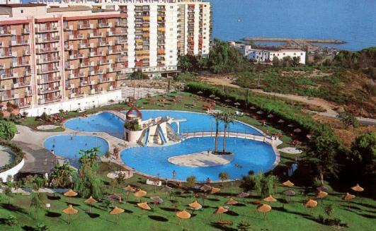 Estudio Edificio Jupiter En Benalmádena Exterior foto